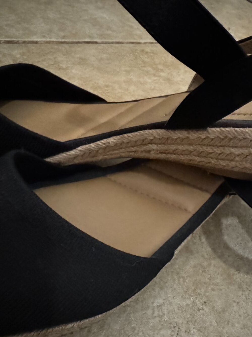 Flat Espadrilles in Black - Picture 3 of 7
